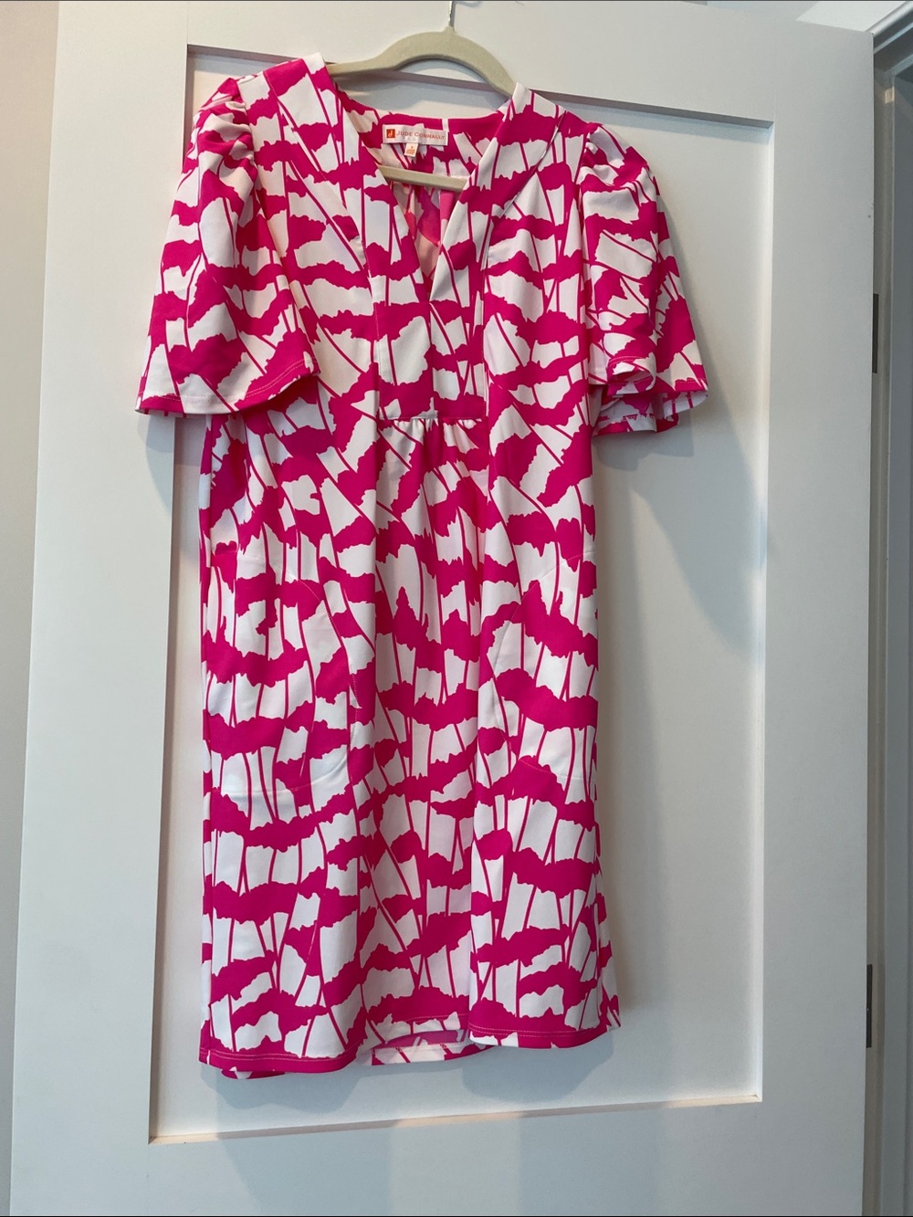 Jude Connally Willa Pink and White Printed Shift Dress